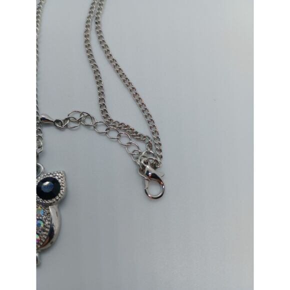 Black AB Rhinestone Owl Pendant Silver Tone 18-20" Chain Necklace - Picture 6 of 6